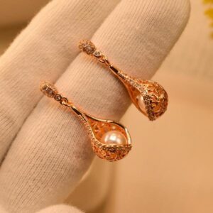 Luxurious Gold Plated Pearl Drop Earrings for Girls/Women